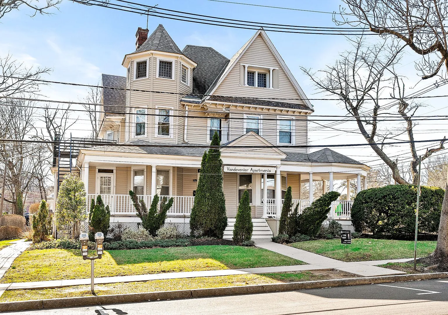 29 Wiggins St — Photo 1