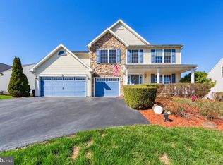 1014 Helm Ln, Reading, PA 19605