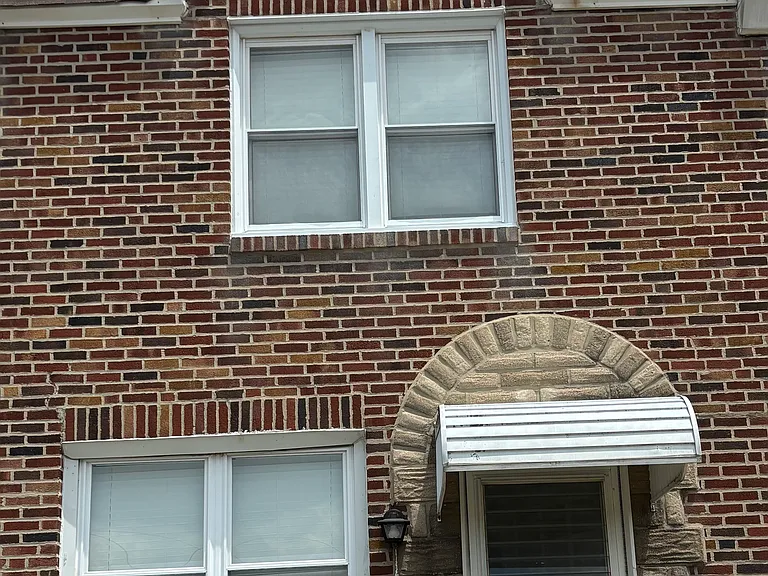 Gilham St — Photo 1