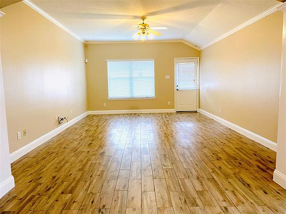 2nd image of 4706 Chisholm Hollow Ct