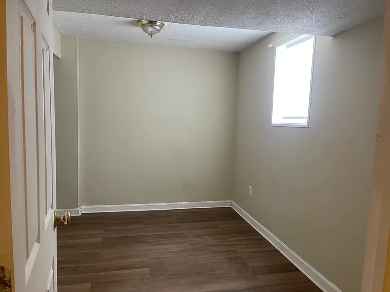17 Azalea Ln — Photo 11