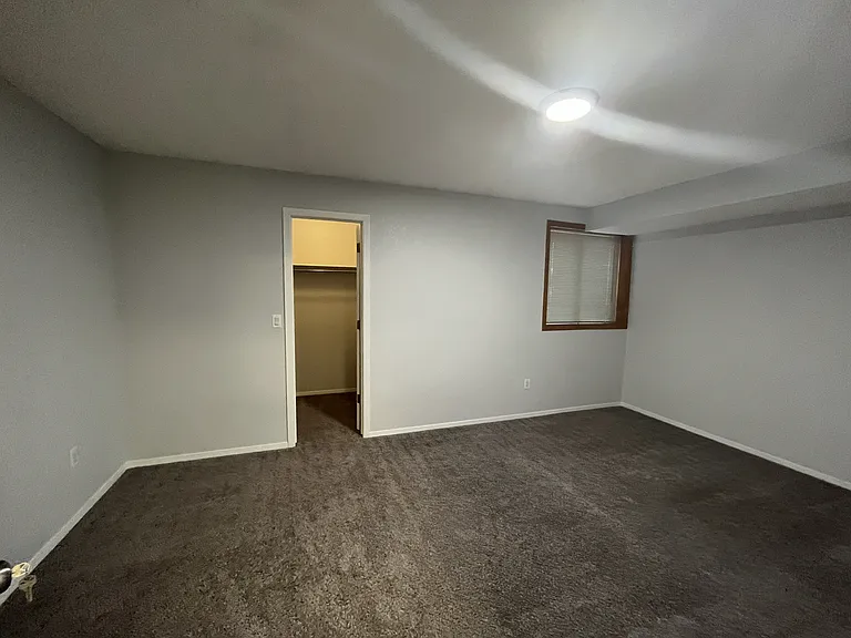 2823 Springdale Ln — Photo 19