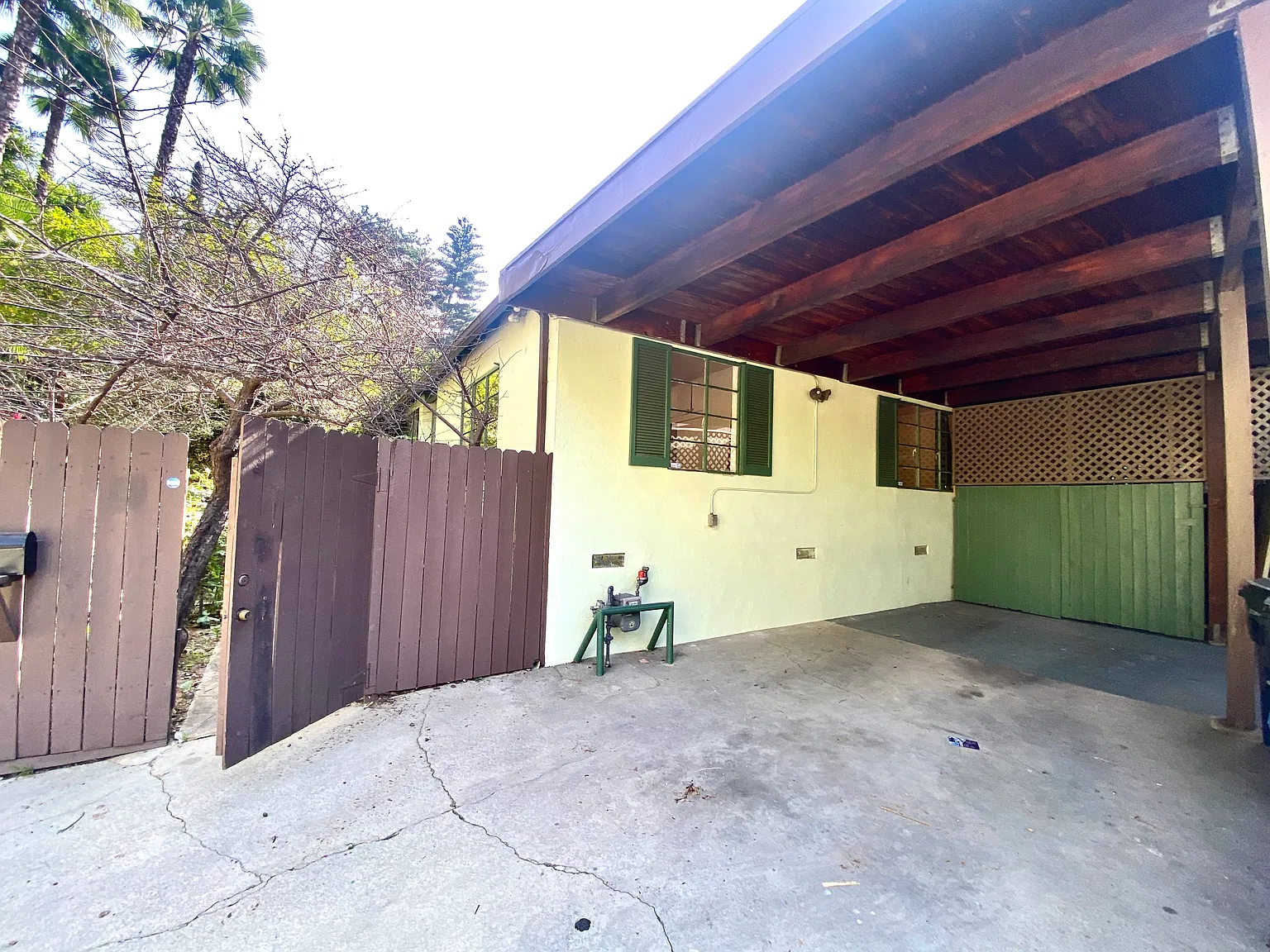 4 bed, 1166 sqft, $6,499 — Photo 4