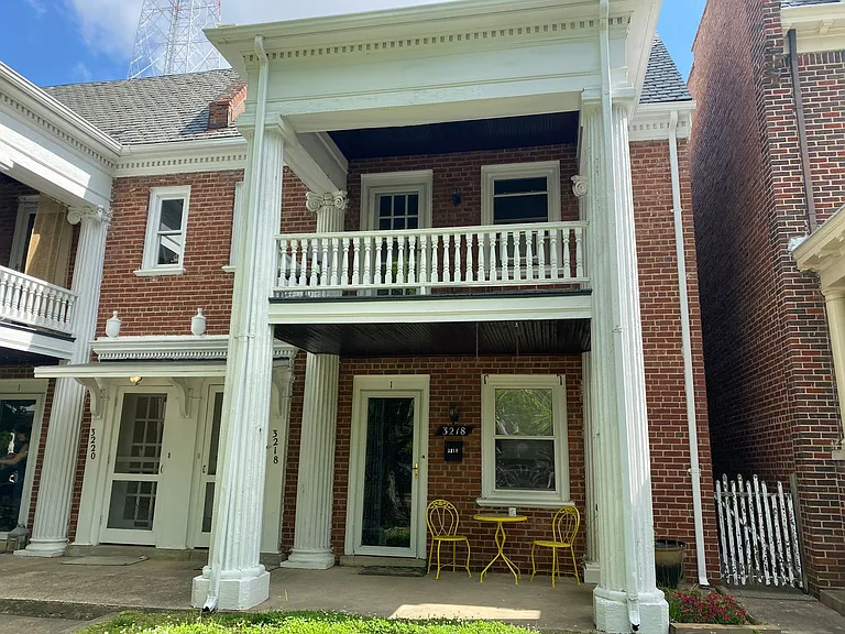 3218 W Grace St — Photo 1