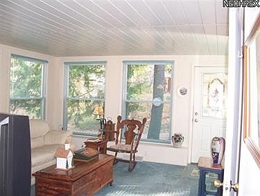 5th image of 749 Mayberry Ln