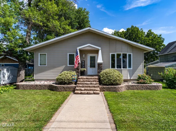 803 Langdon Ave, Manvel, ND 58256
