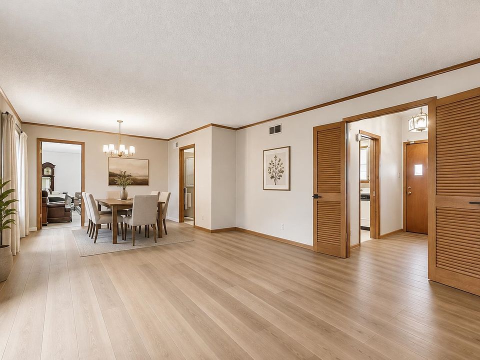 4th image of 2563 Capewood Dr