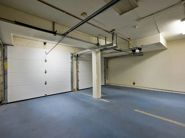 227 S Irena Ave #12 — Photo 36