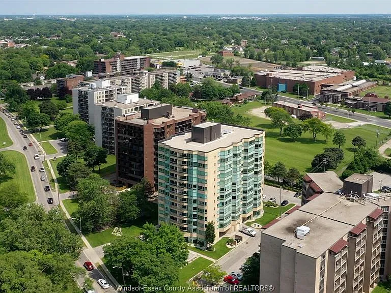 3601 Riverside Dr E #706 — Photo 34