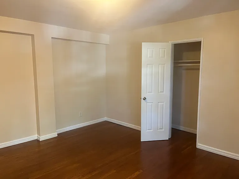 1575 Center Ave — Photo 17