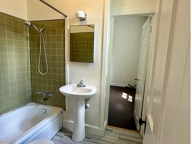 317 N Market St #1 — Photo 14