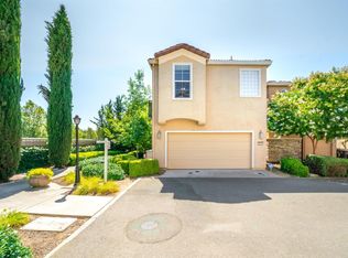 5020 Ocean Ln, Elk Grove, CA 95757