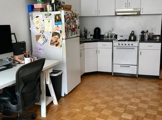 1823 27th Ave, Astoria, NY 11102