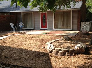 1702 Surrey Ln, Enid, OK 73703