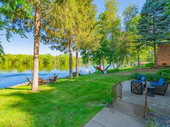 N4365 County Road V, Poynette, WI 53955