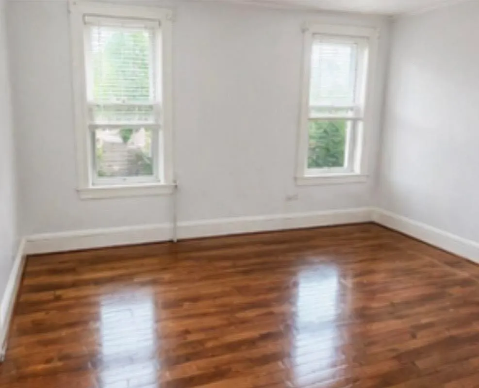 Building Photo - 142 W 27th St #1