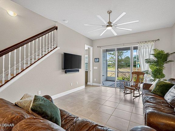 2nd image of 6346 Hanfield Dr