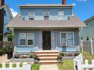 218-31 100th Ave, Jamaica, NY 11429