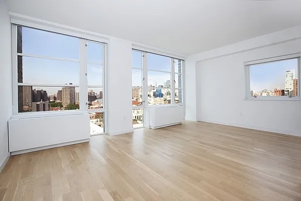 Rented by REAL New York | media 9