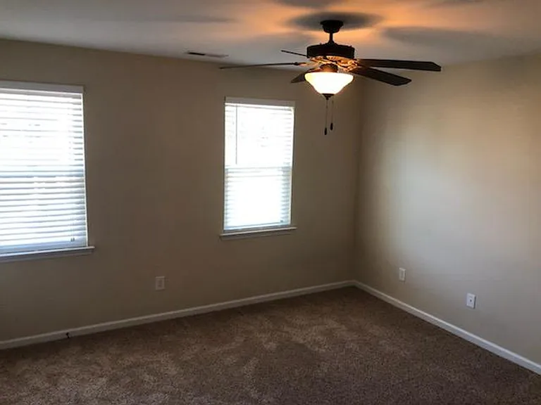 105 Justice Farm Dr — Photo 10