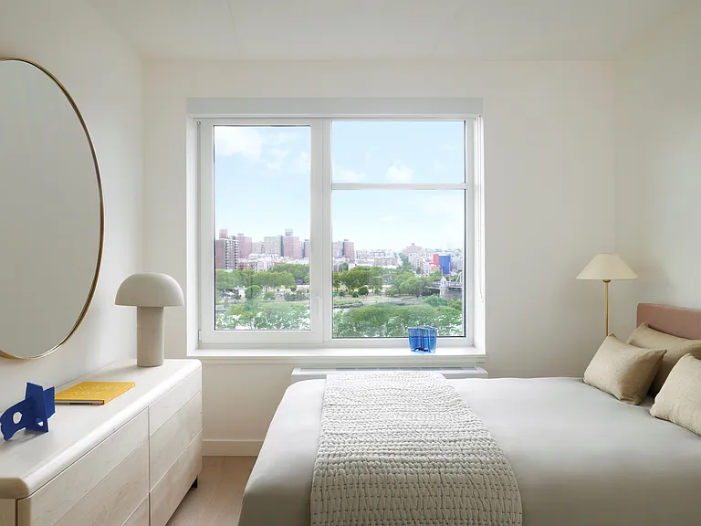 445 Gerard Ave #W736 — Photo 4