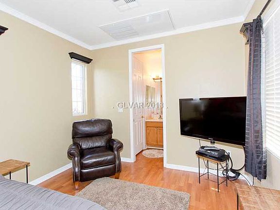 4th image of 11421 Robbia Dr