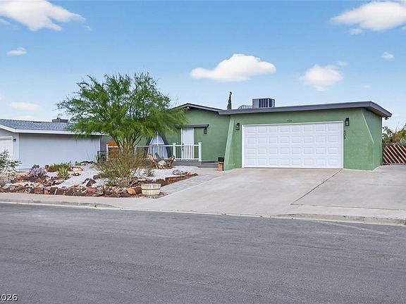 5th image of 405 Scenic Dr