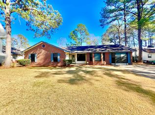 318 Chapelwood Dr, Dothan, AL 36305
