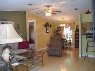 503 Cordell Ave, Interlachen, FL 32148