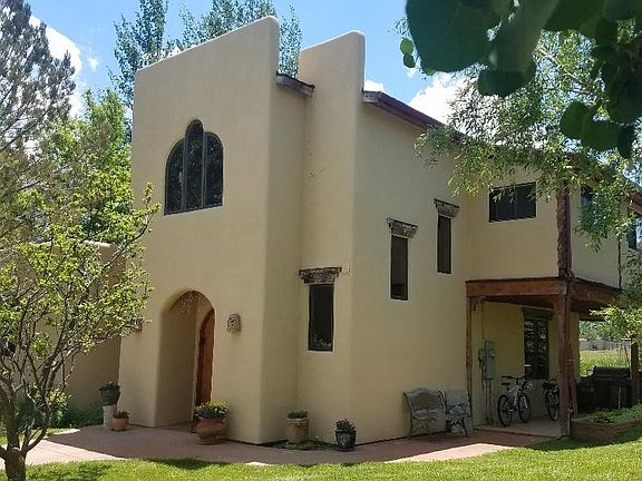 2nd image of 870 Chipeta Dr