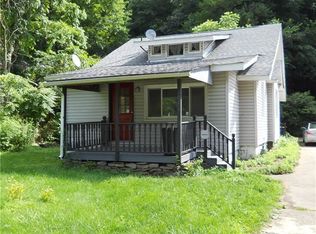 1021 Campbells Run Rd, Carnegie, PA 15106