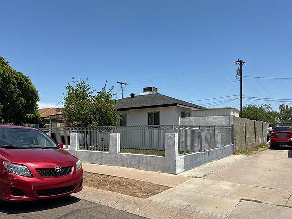 2nd image of 2543 N 40th Ave