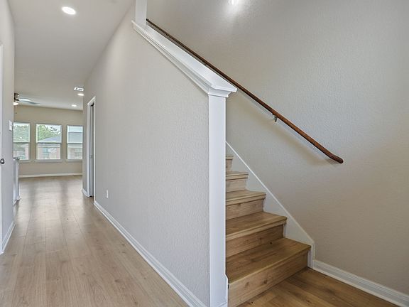 2nd image of 7103 Georgeann Dr #4