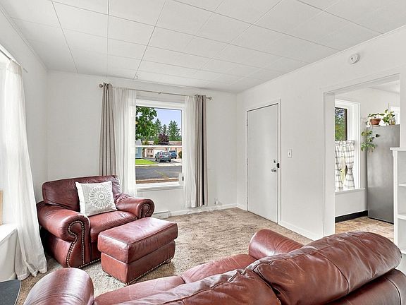 2nd image of 4027 W Sanson Ave