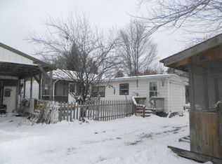 W5960 12th St, Necedah, WI 54646