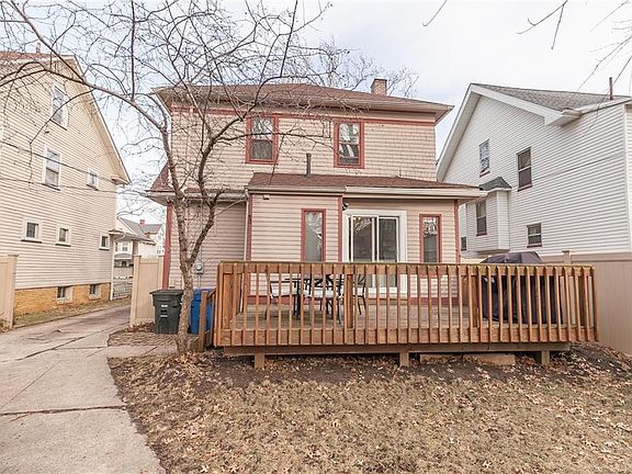 4th image of 1566 Lincoln Ave