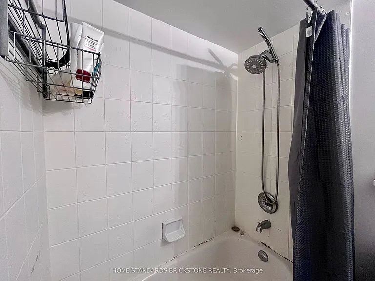 159 10th St #2 — Photo 26