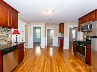 198 Reed St #2, Rockland, MA 02370