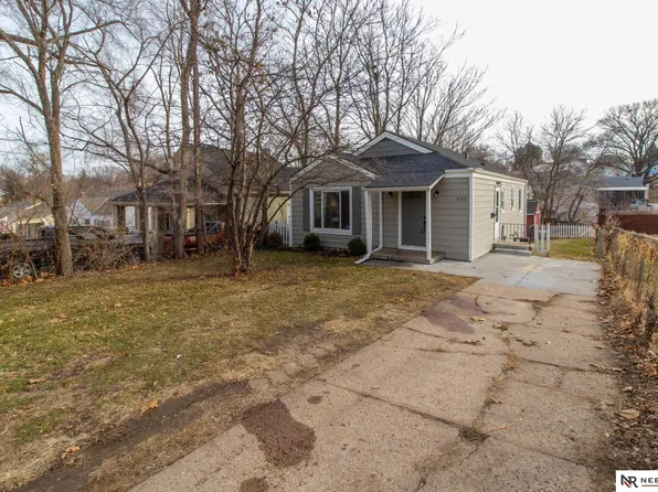 3525 Monroe St, Omaha, NE 68107