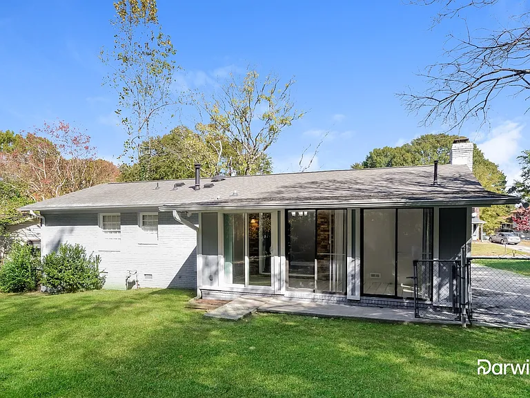 418 Meadow View Dr — Photo 13