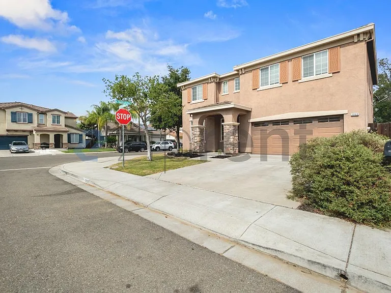 1000 Morning Glory Way — Photo 27