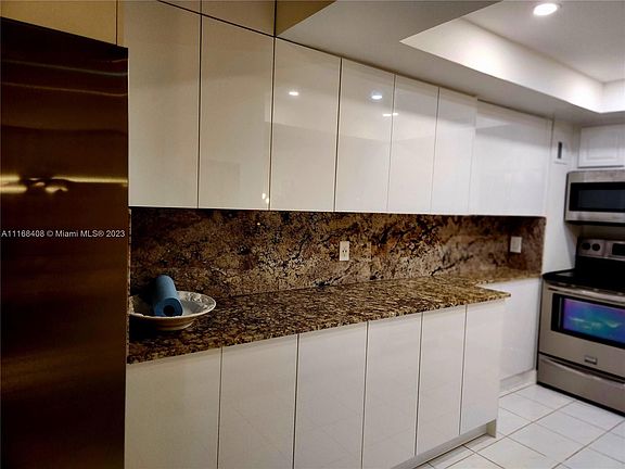 2nd image of 3505 S Ocean Dr APT 905