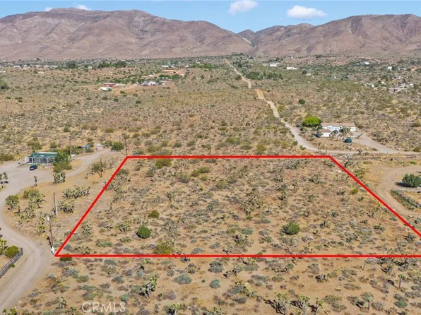 3 Lamprey Rd, Apple Valley, CA 92308