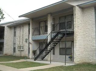 200 Riverview Dr #1043, Lampasas, TX 76550