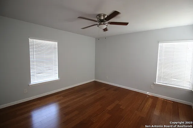 64 Vaughan Pl — Photo 14