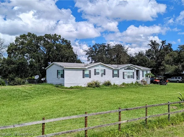 151 Golden Oaks Rd, Zolfo Springs, FL 33890