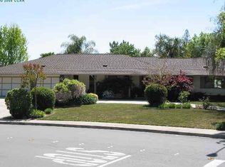 881 Richard Ln, Danville, CA 94526