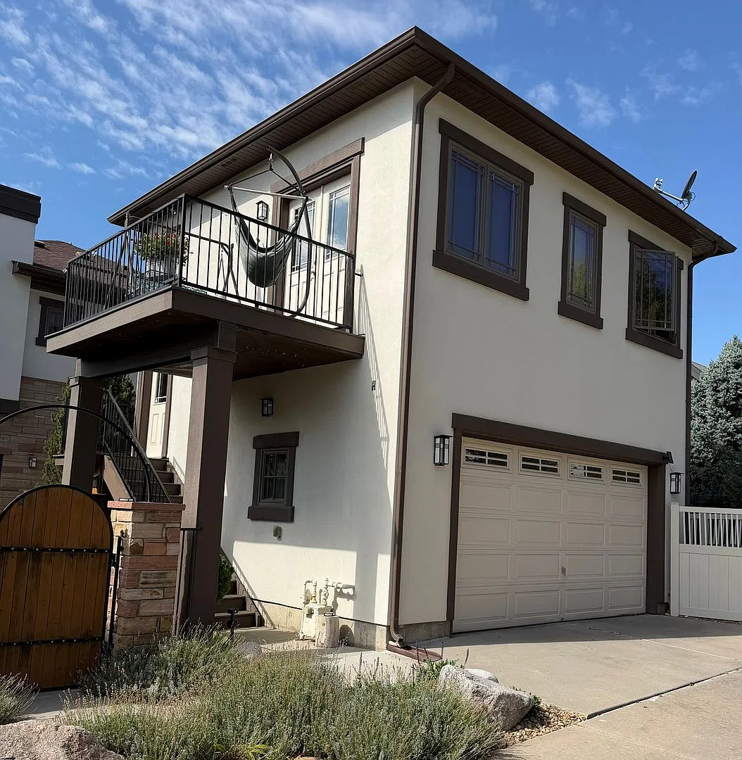 Carriage House for Rent in Northern Westminster 1 Bed 1 Bath — Photo 1