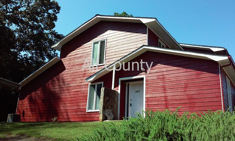 1st image of 1712 Wynndowne Trl SE