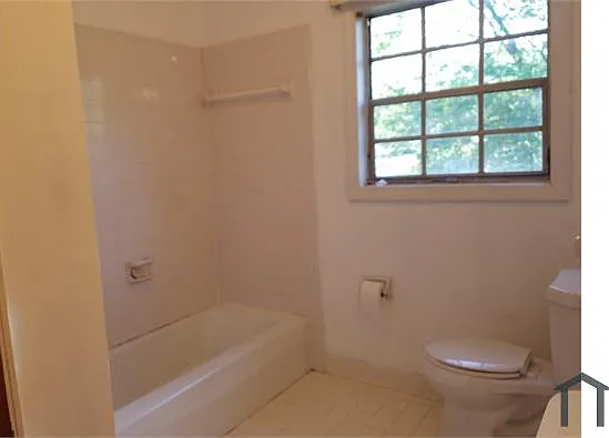 6031 Danbury Ct — Photo 7